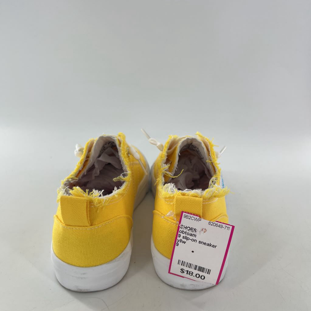 9 slip-on sneaker