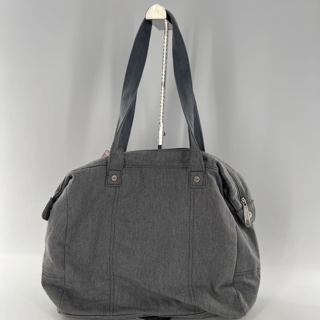 multi-pocket tote bag
