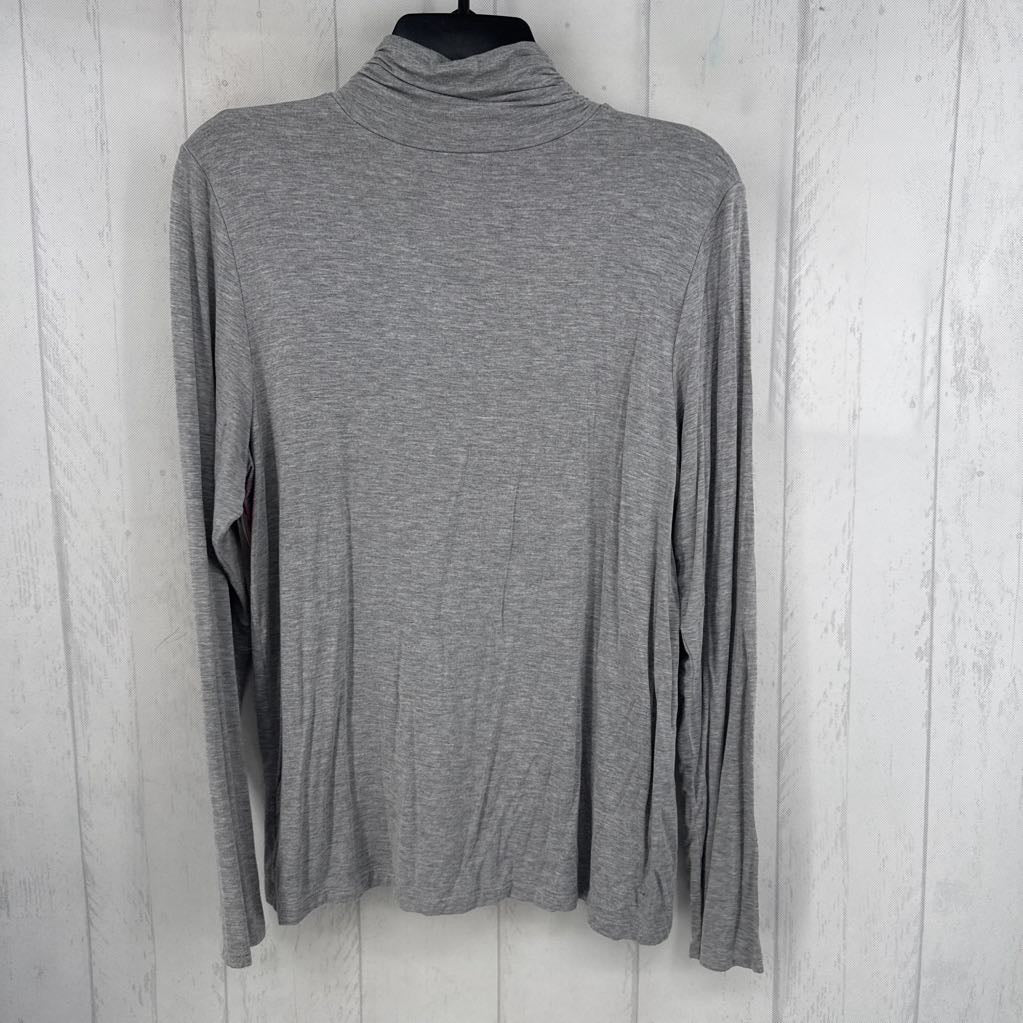 L jersey knit mock neck l/s tee