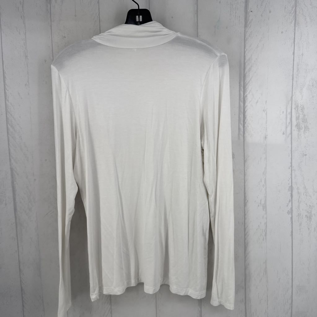 L jersey knit mock neck l/s tee