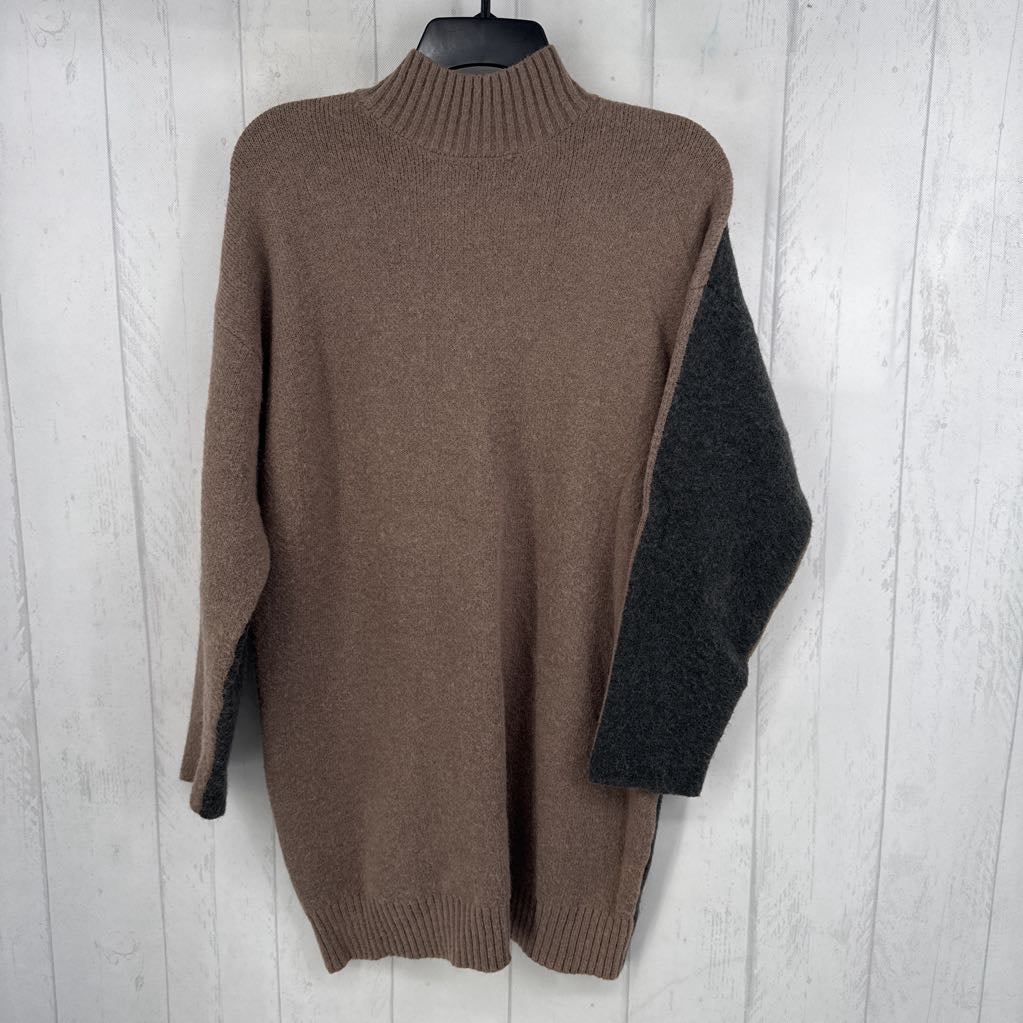 L colorblock mock neck tunic sweater