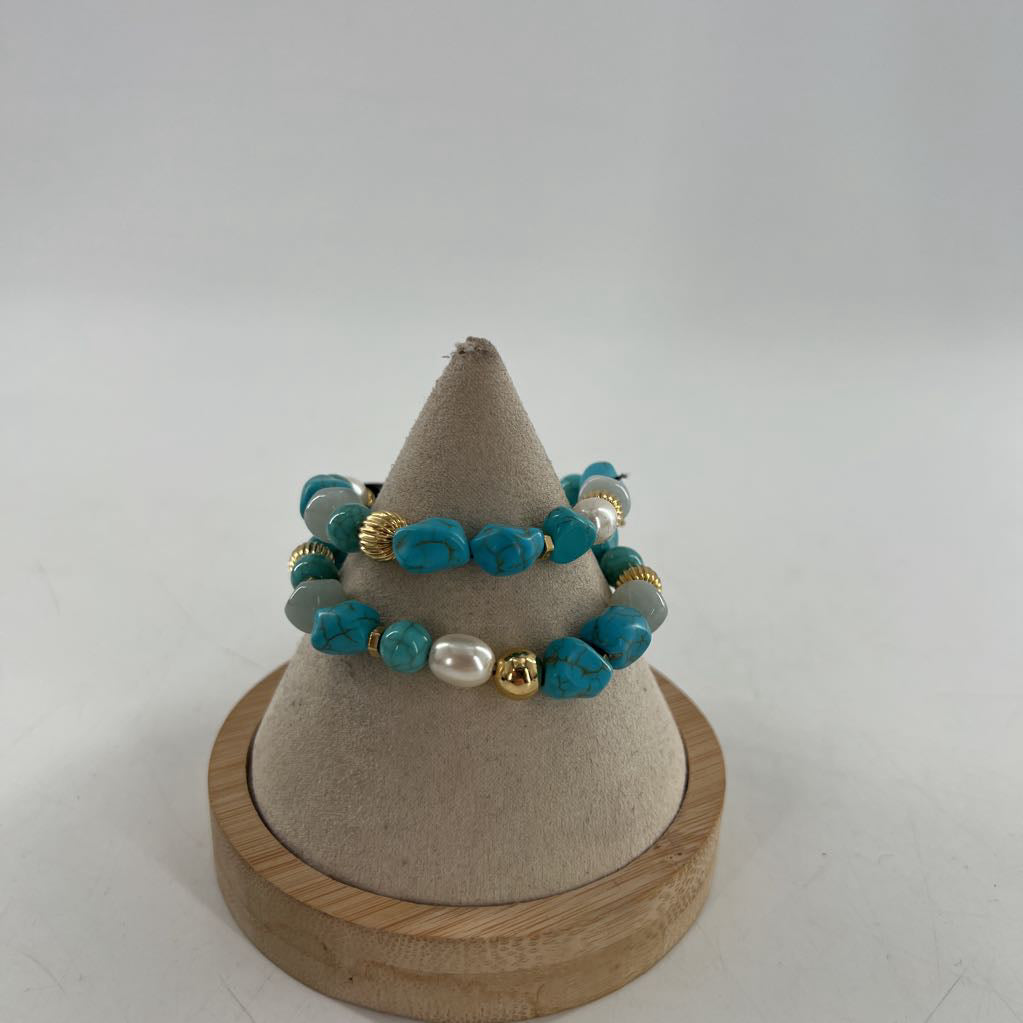 turquoise & gold stretch beaded bracelet stack