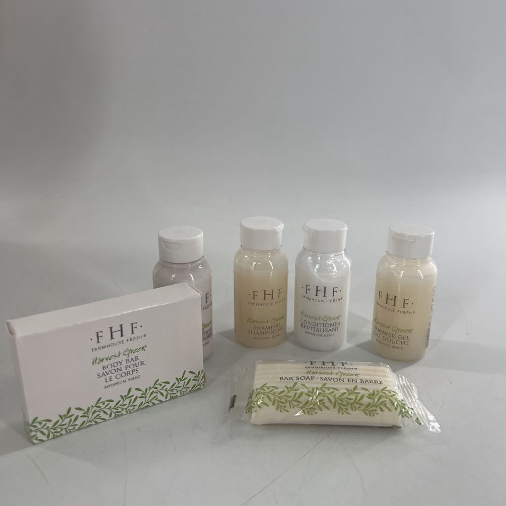 travel amenity kit