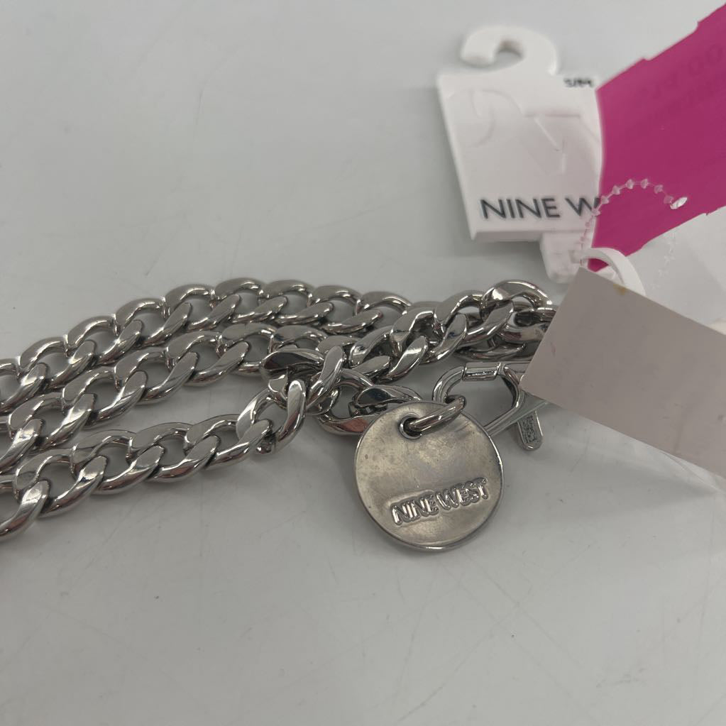 S/M silver chain belt