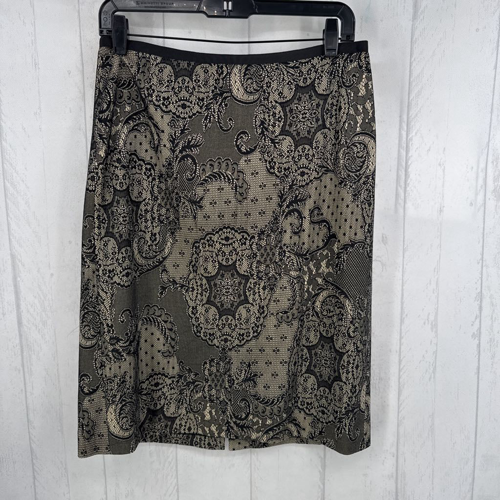 6 lined lace skirt