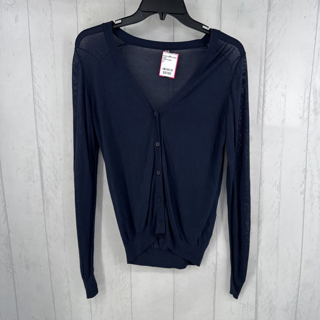 M lightweight button down cardi