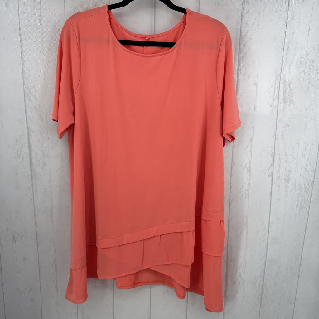 2X round neck sheer hem s/s top