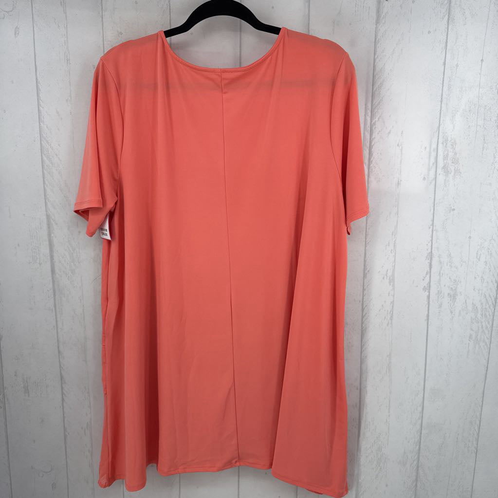 2X round neck sheer hem s/s top