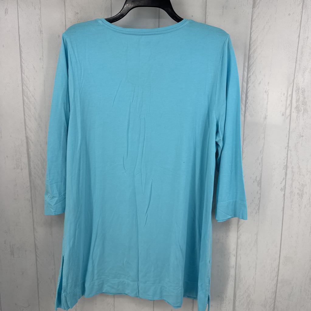 L v-neck 3/4 slv tee