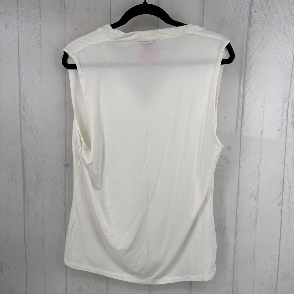 XXL v-neck layering tank