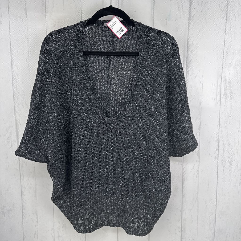 S v-neck drop shoulder s/s knit top