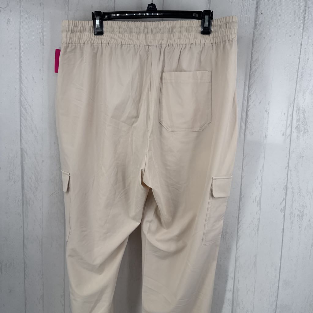 L pull-on joggers