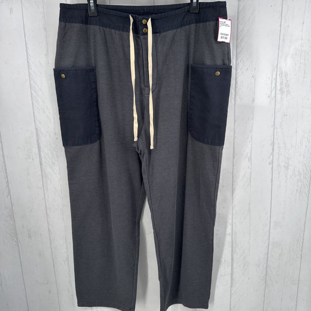 L mixed media pull-on pant