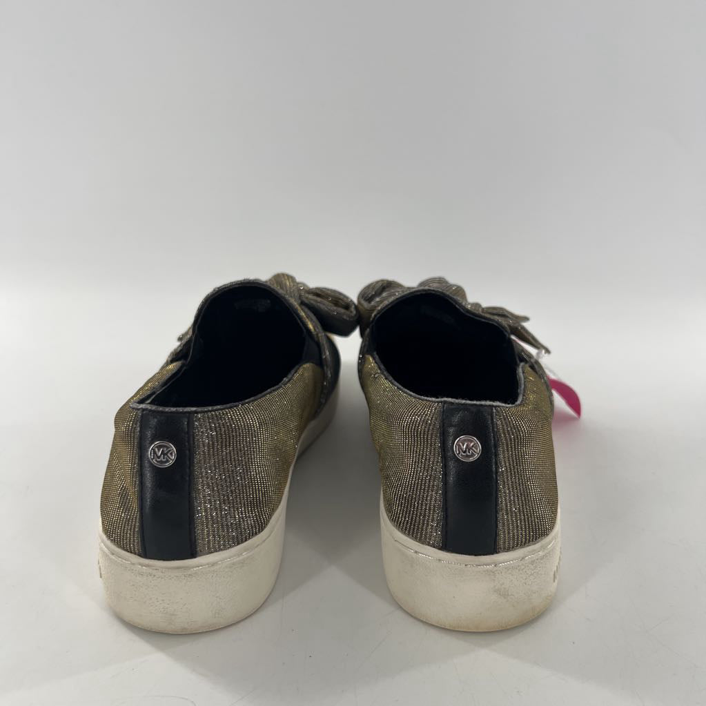 9.5 sparkly bow slip-on sneaker