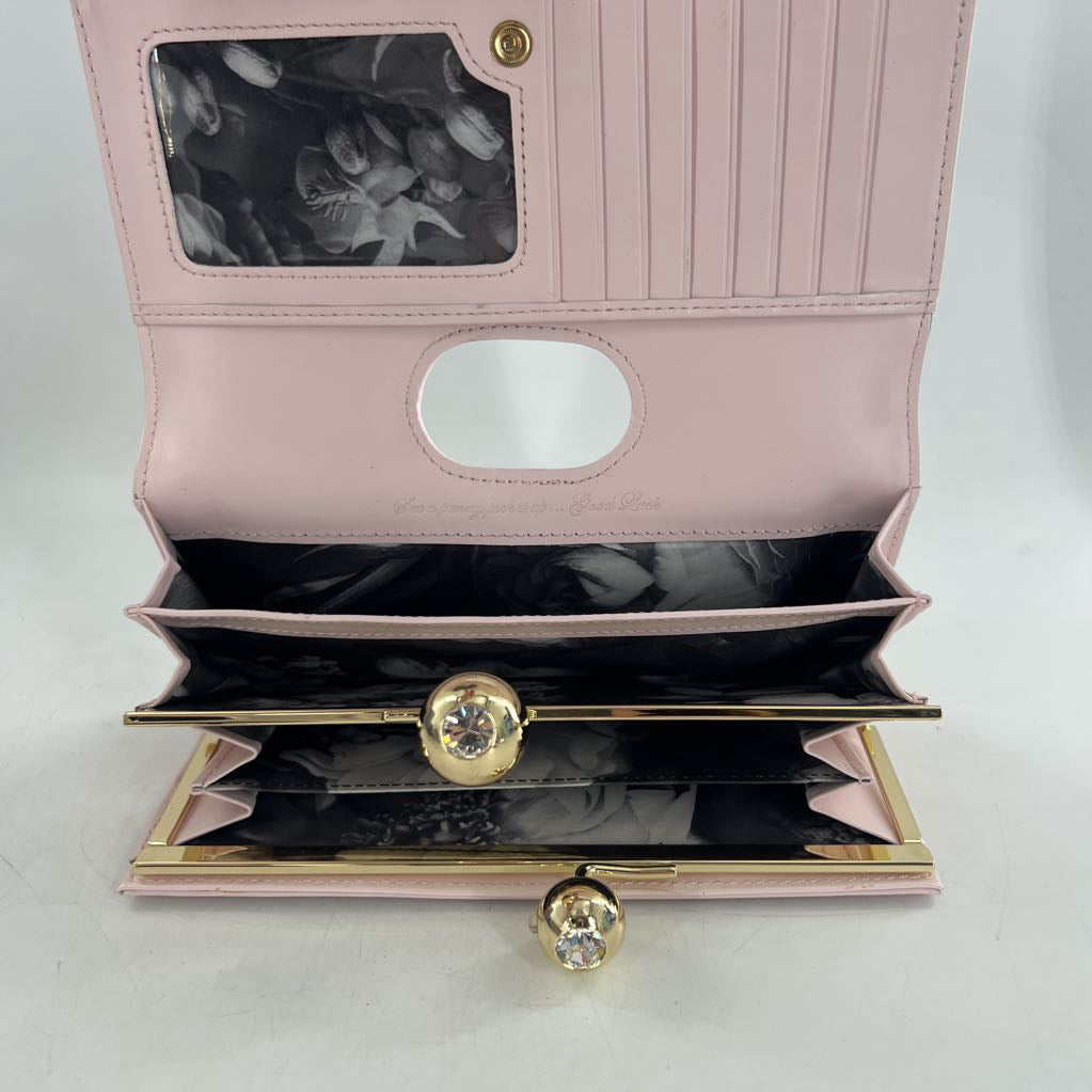 patent bouquet design floral bobble matinee wallet/clutch