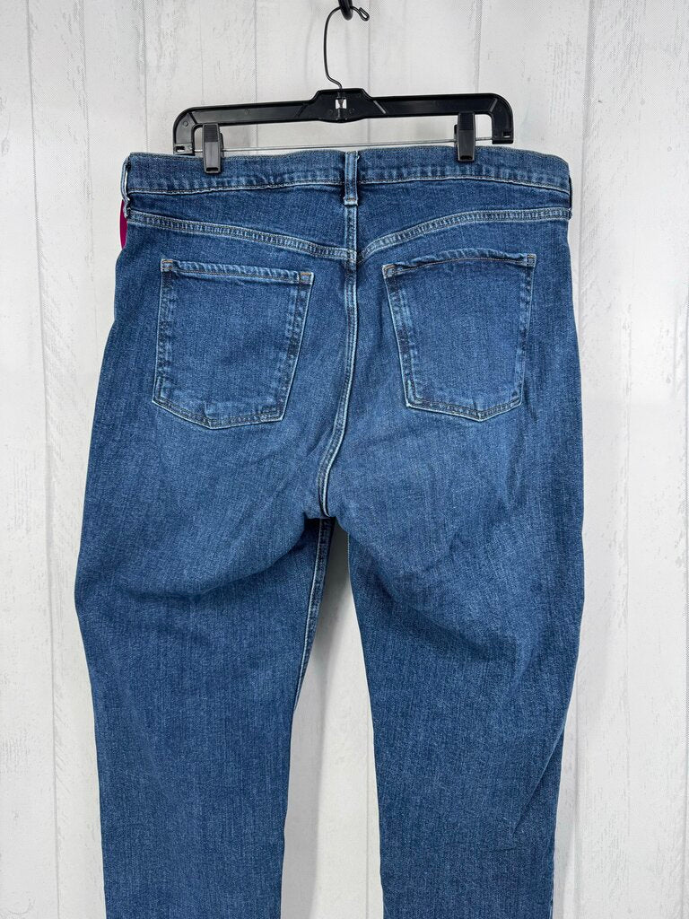 14 hi-rise straight leg jean