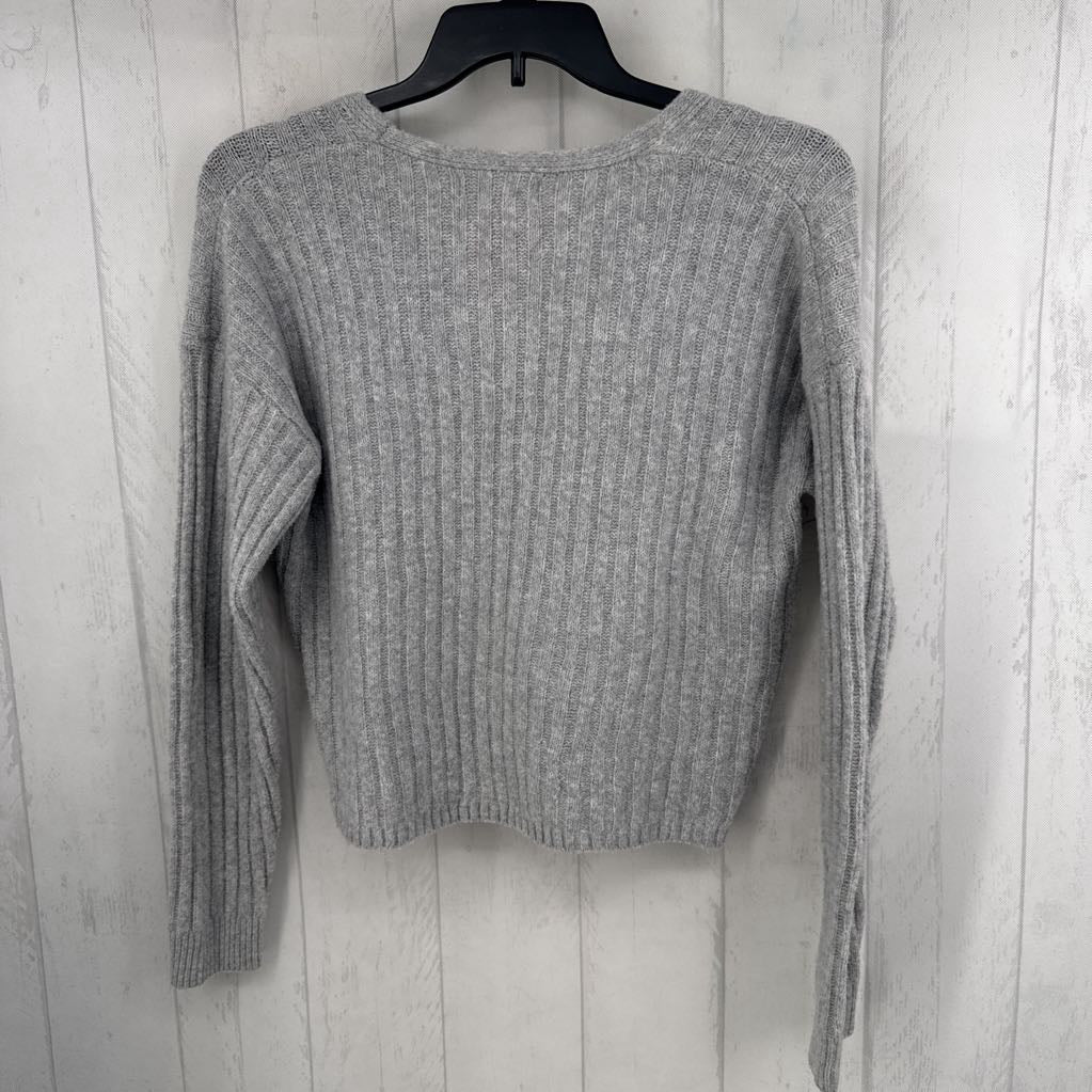 M ribbed v-neck sweater