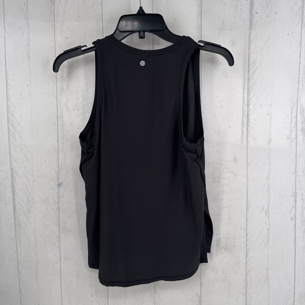 S ribbed tank