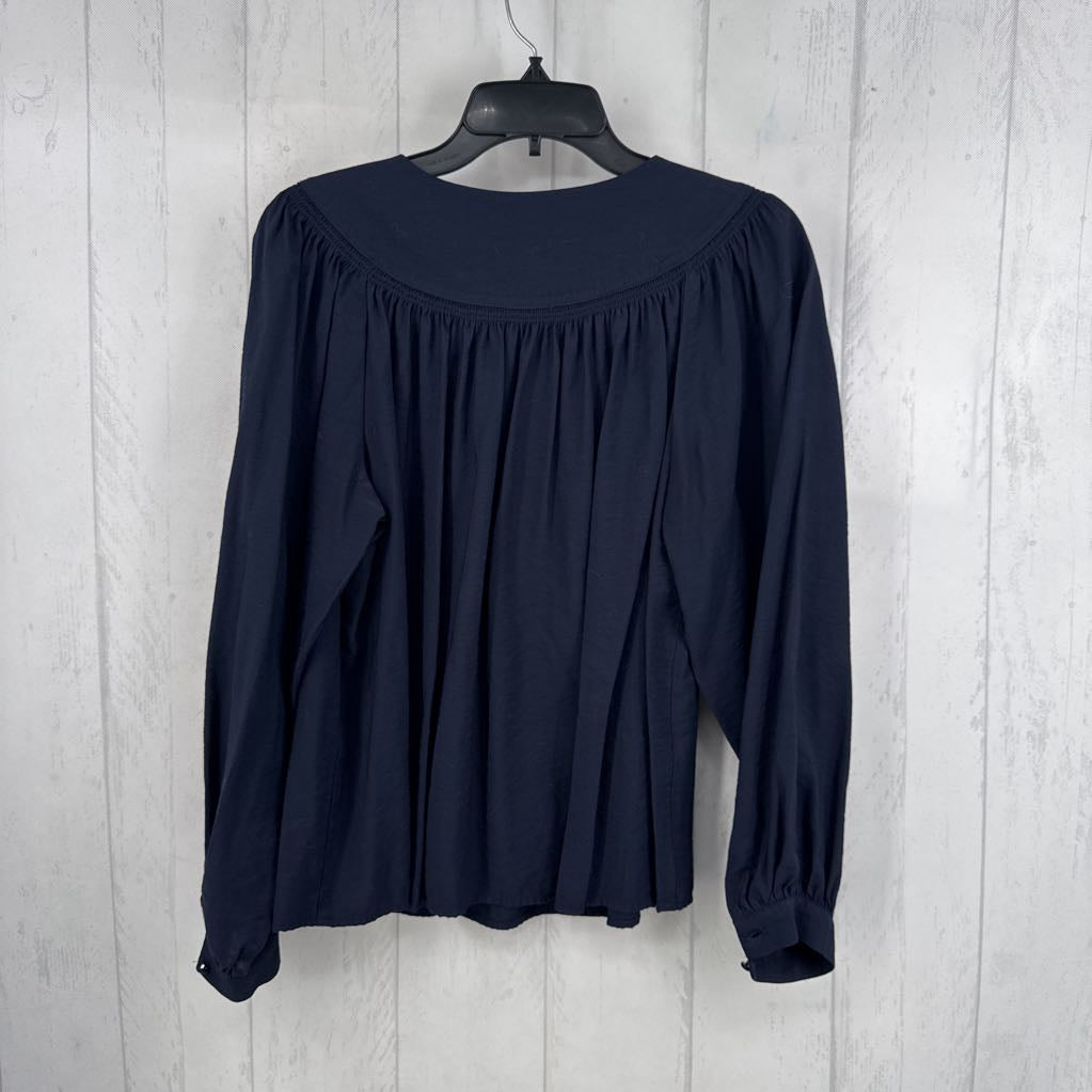 S split neck l/s top