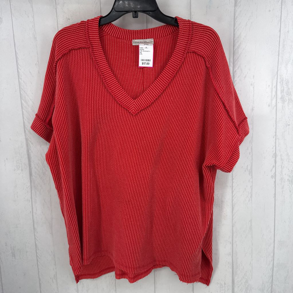 L/XL textured v-neck s/s top