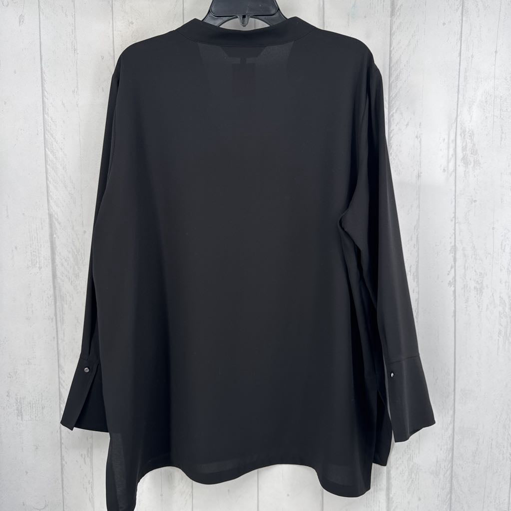 OX grommet front split neck l/s top