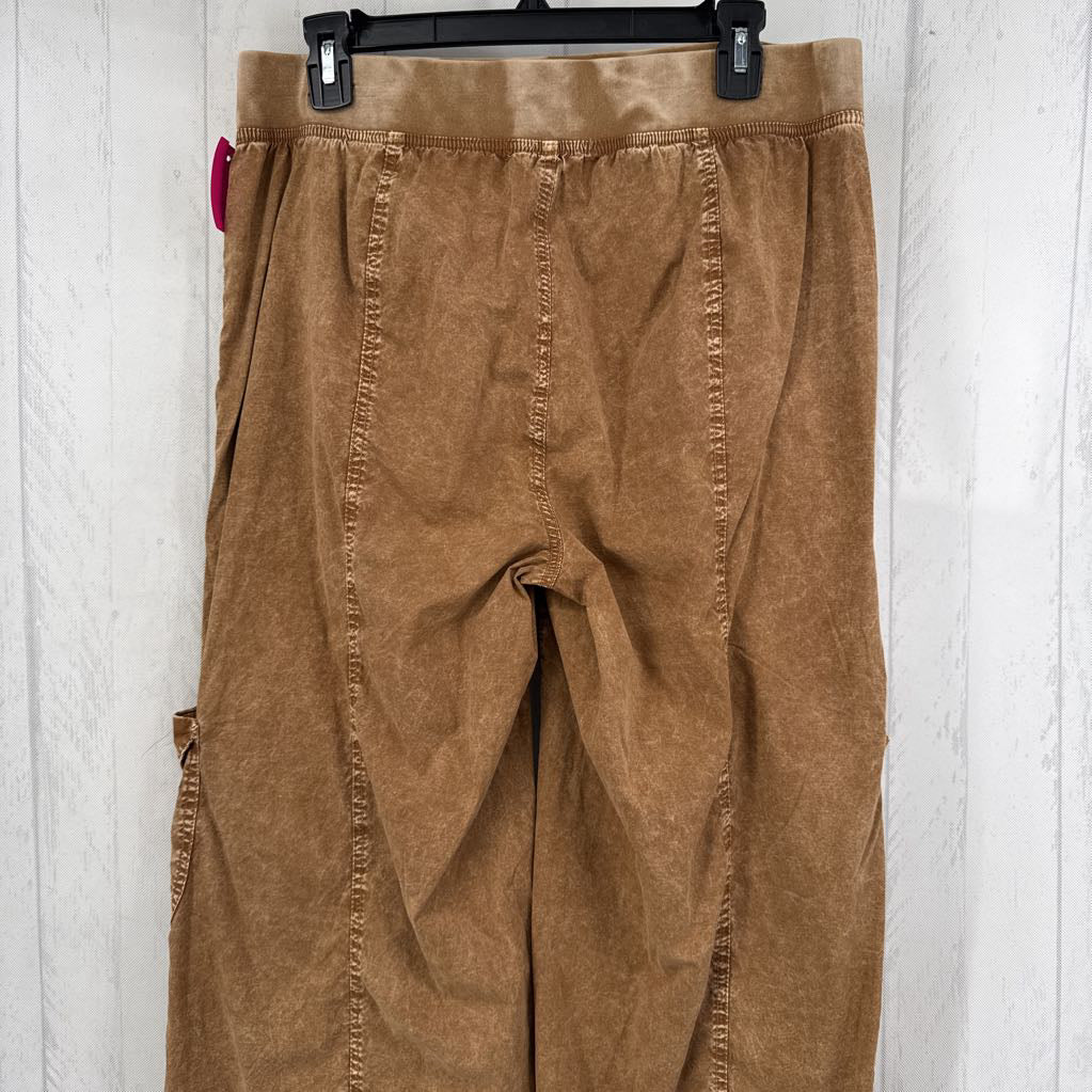 L pull-on cargo pocket crop pant