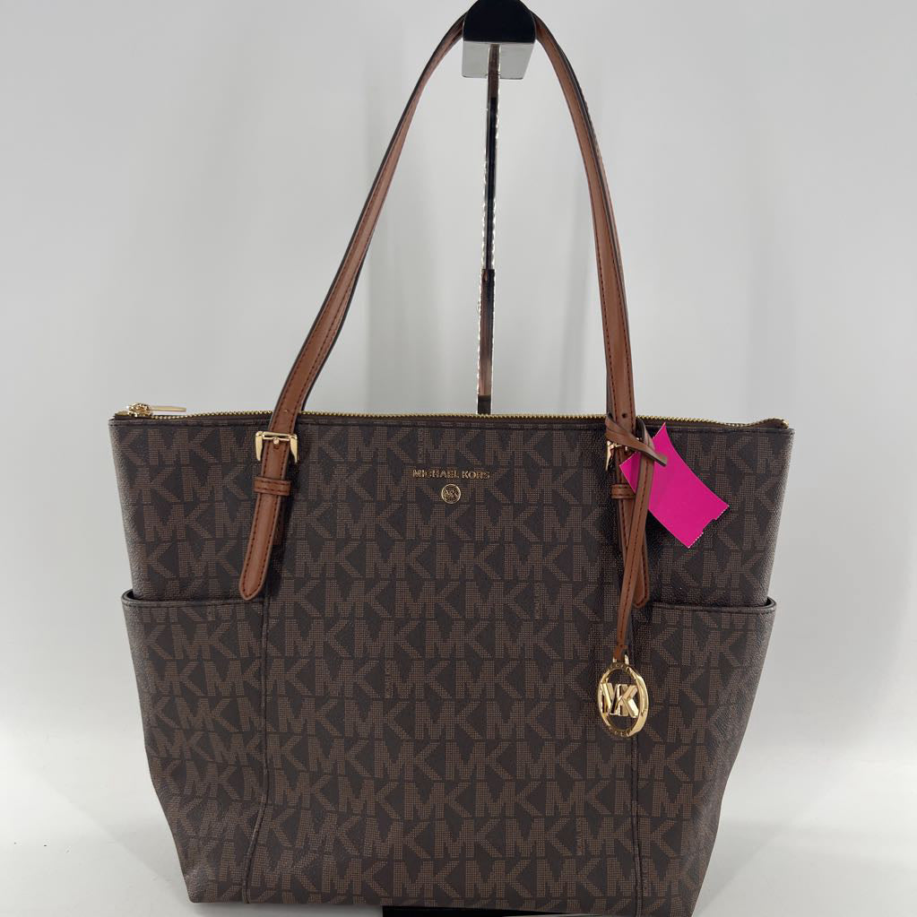 monogram top zip tote w/ open pockets