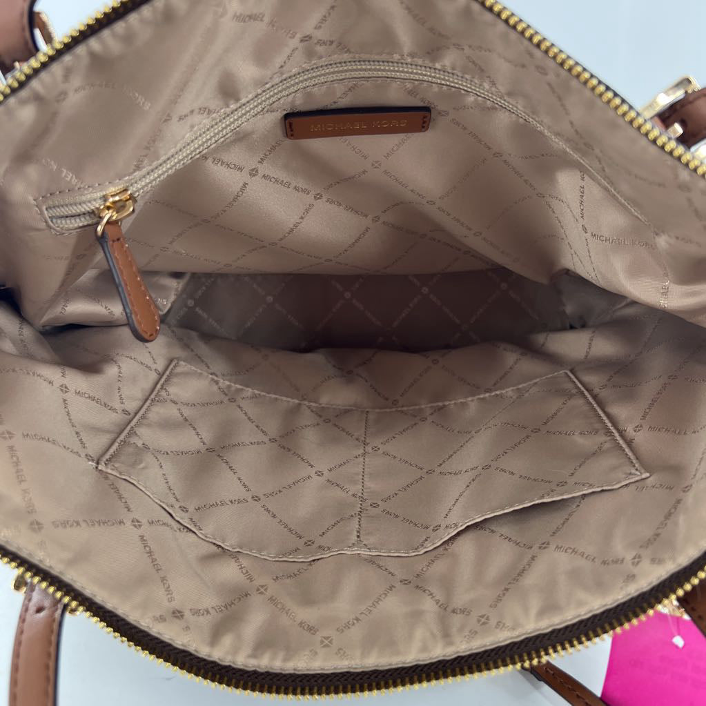 monogram top zip tote w/ open pockets