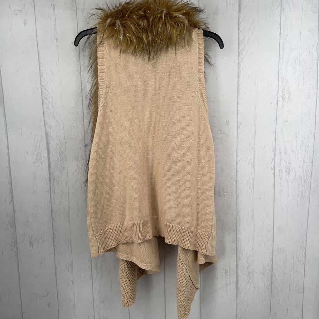 M faux fur trim sweater vest