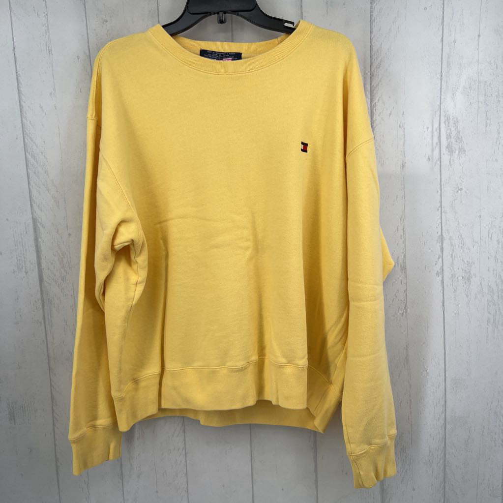 XL crewneck sweatshirt