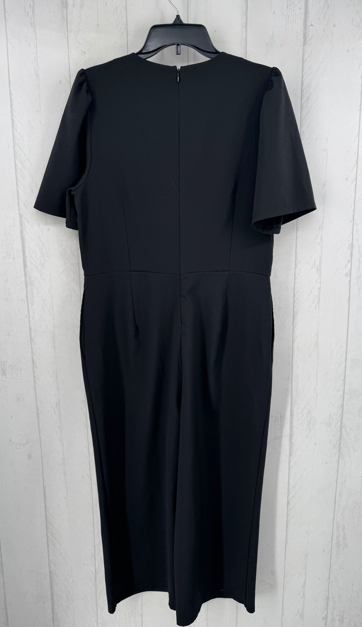 12 notch neck s/s jumpsuit