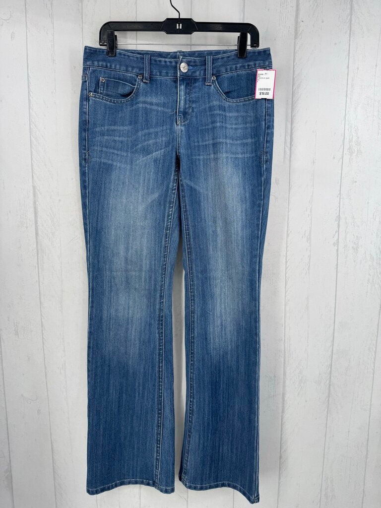 6 bootcut jean
