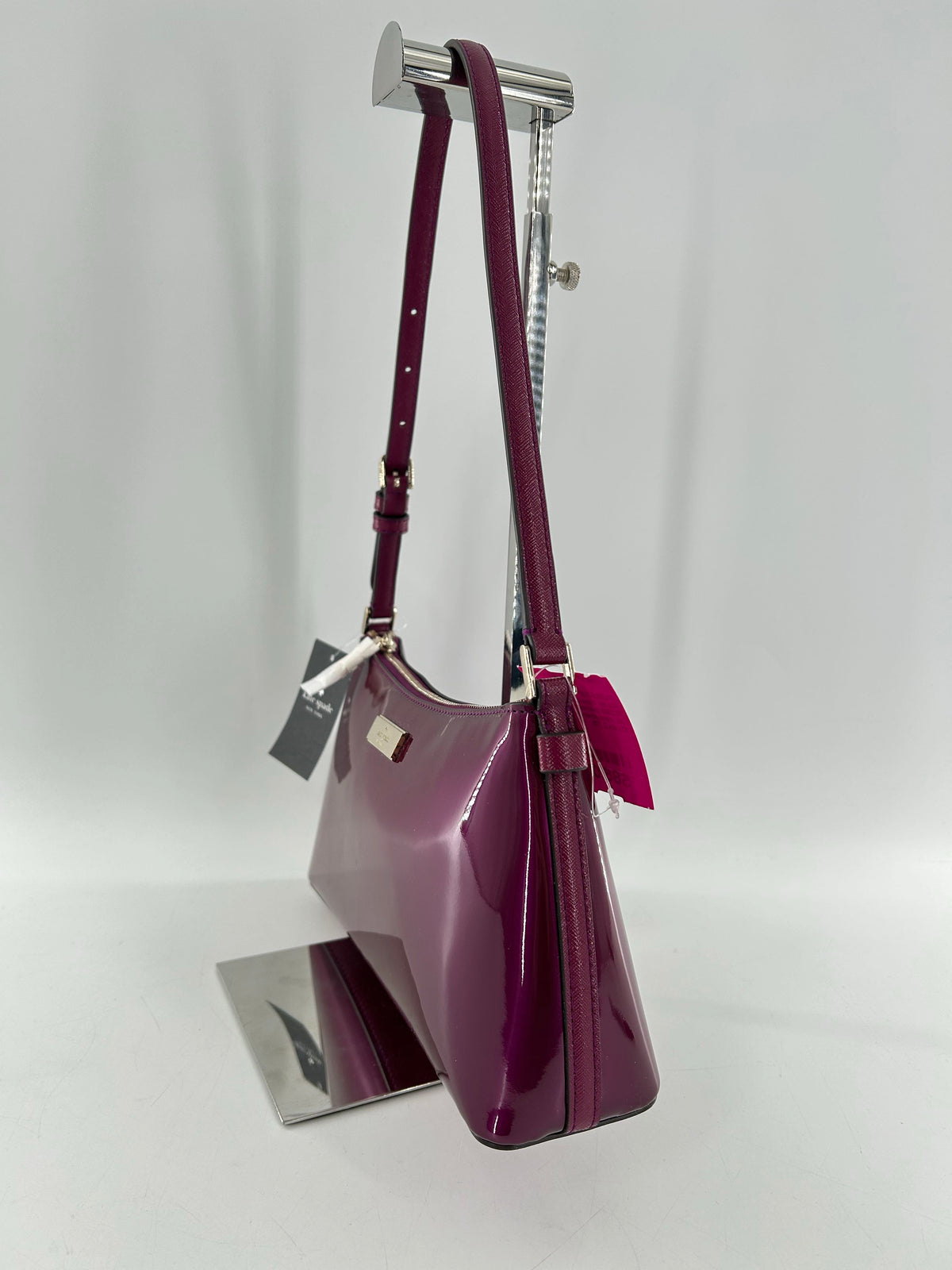 R299 patent shoulder bag
