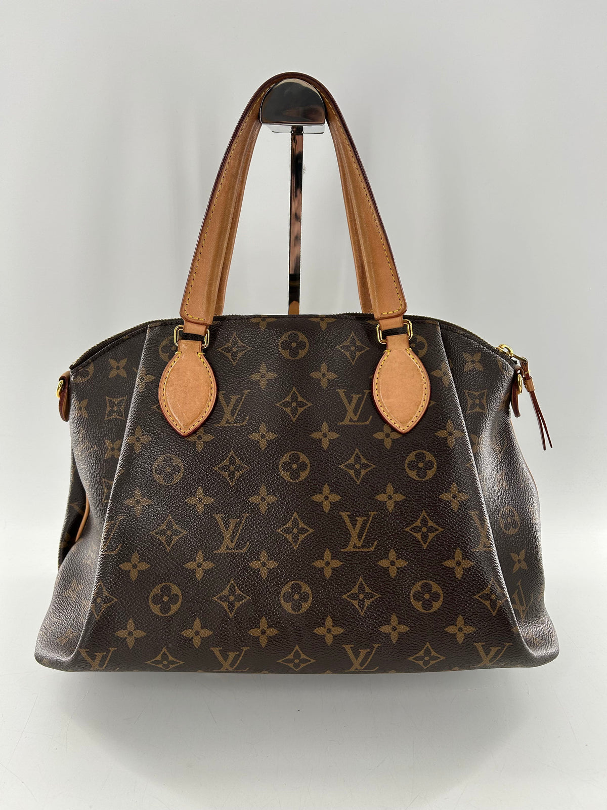Monogram Rivoli MM