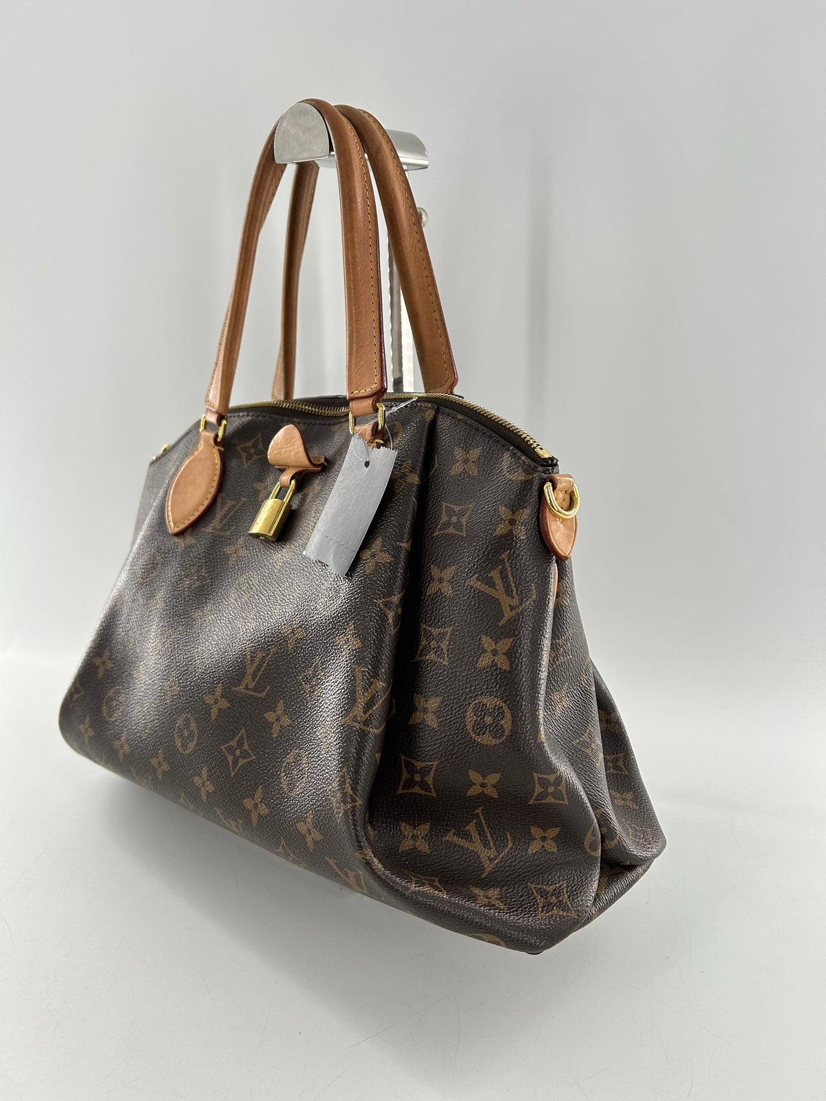 Monogram Rivoli MM