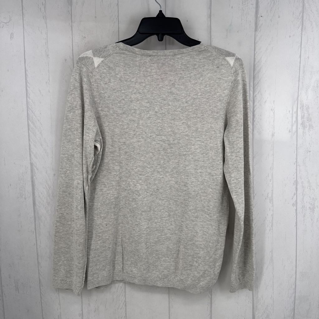 M argyle v-neck sweater