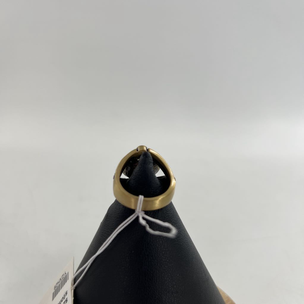 sz 6 gold tone purple stone ring