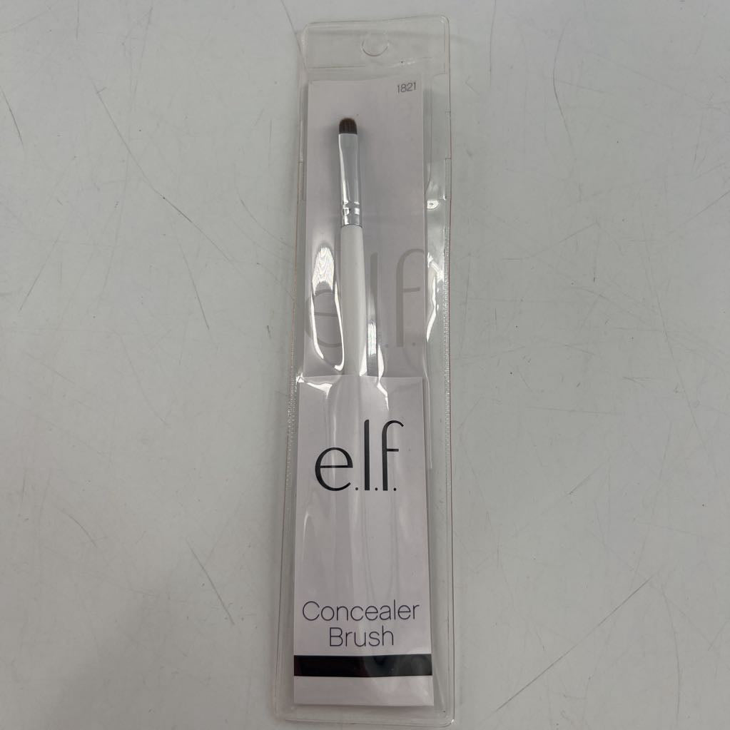 concealer brush