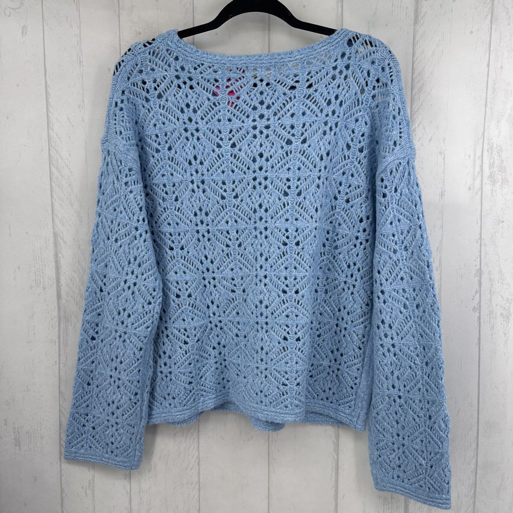 L crochet sweater