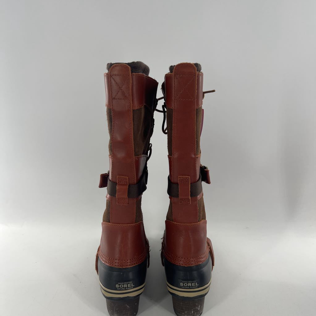 10 lace-up tall duck boots