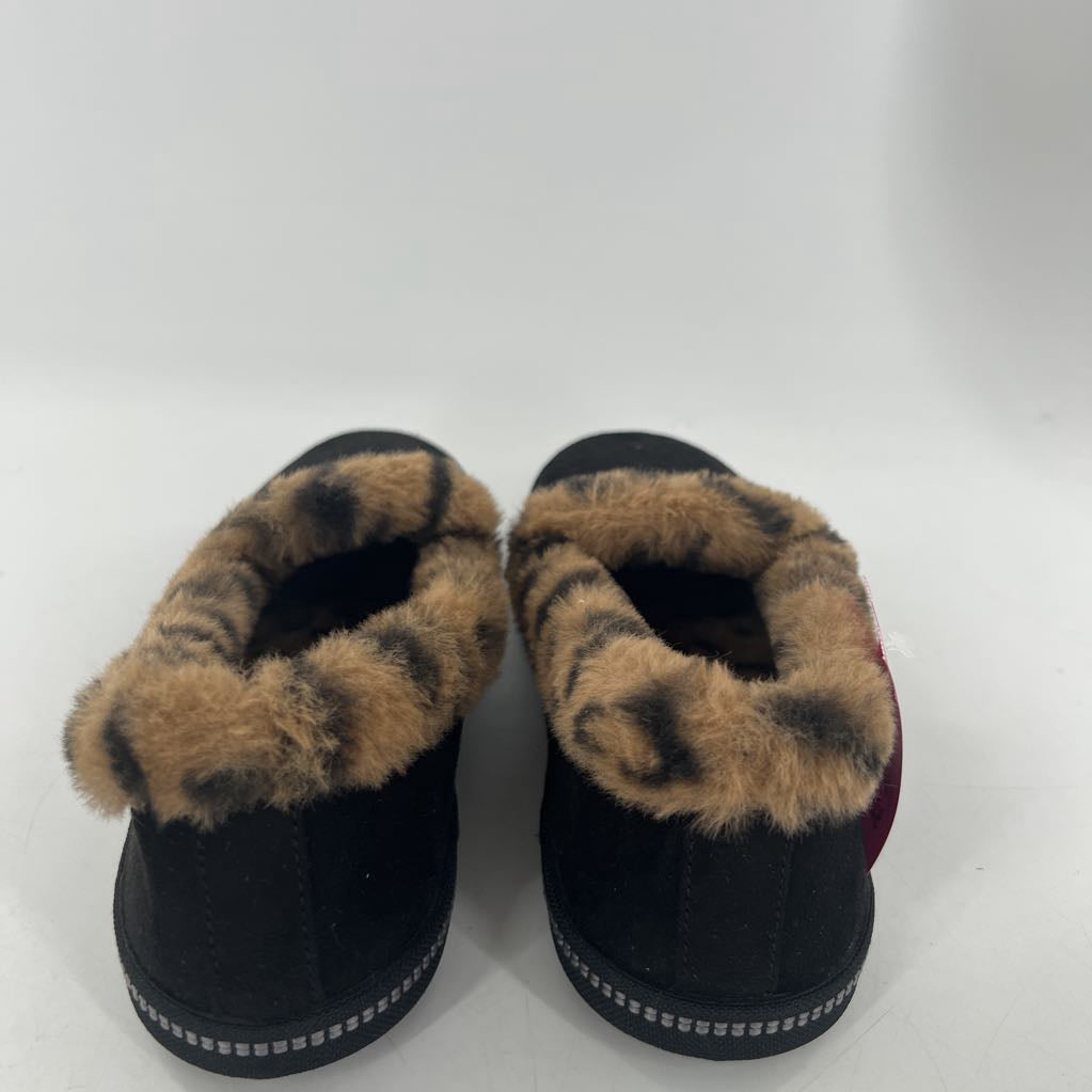 8 faux fur lined slip-on shoe