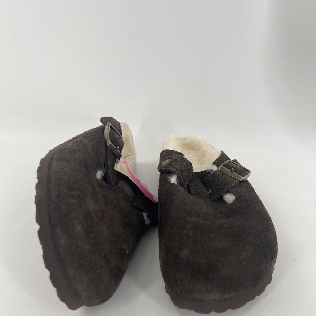 10 sherpa lined clog