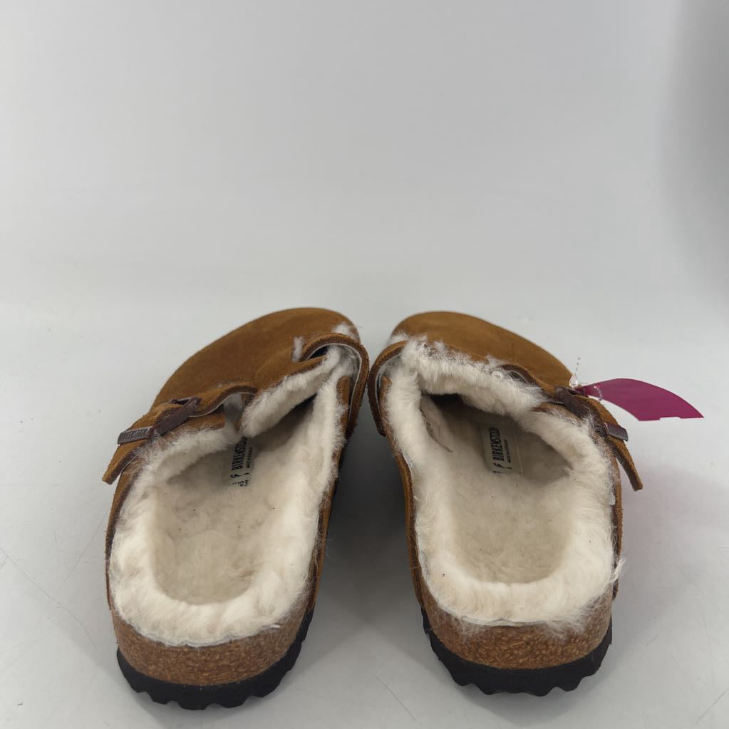 10 sherpa lined clog