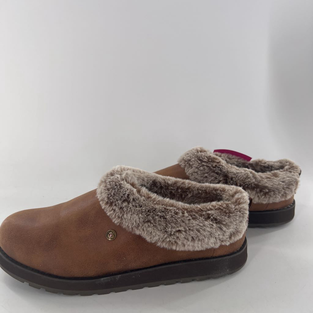 10 faux fur lined clog