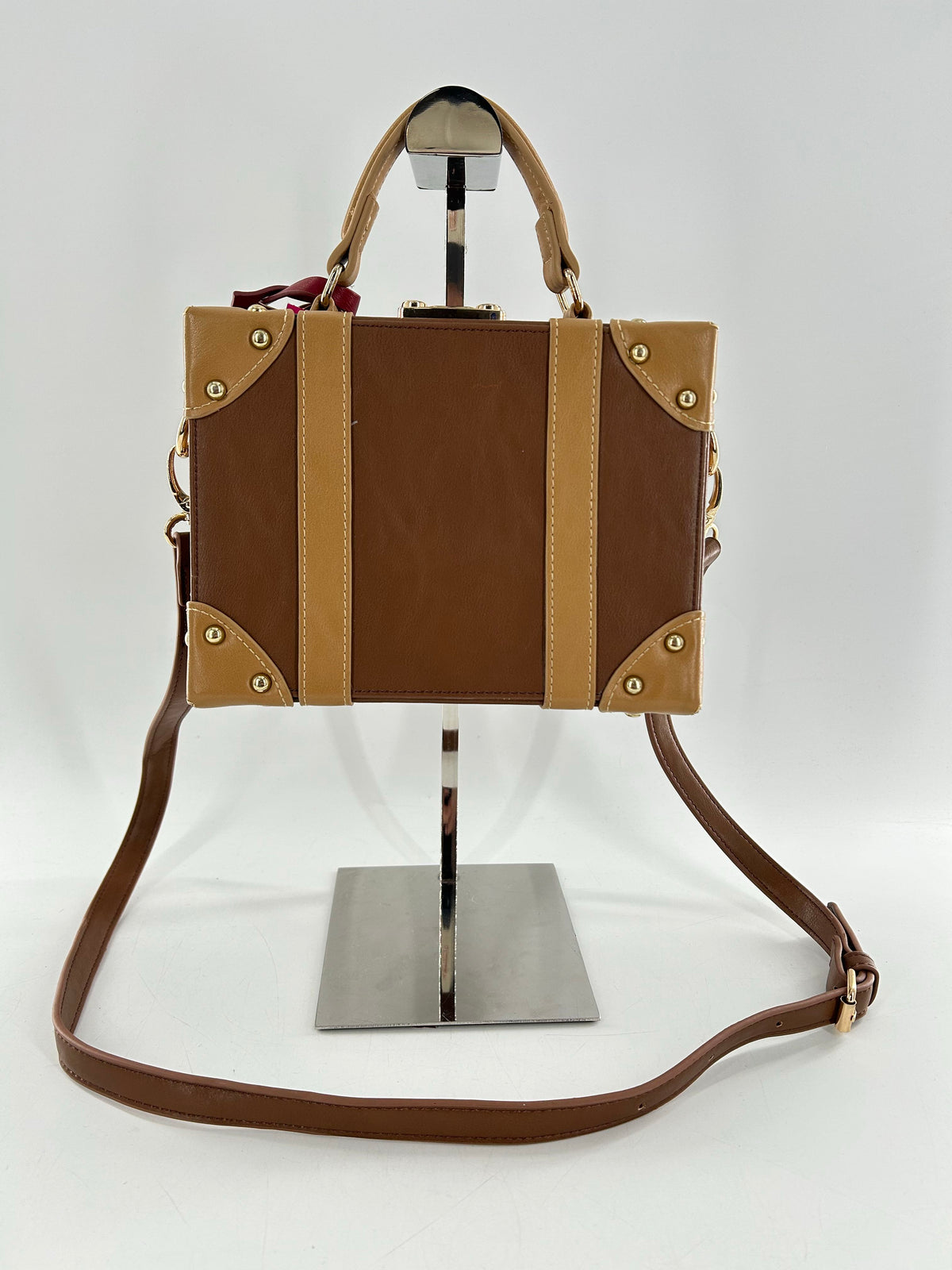 hogwarts luggage purse