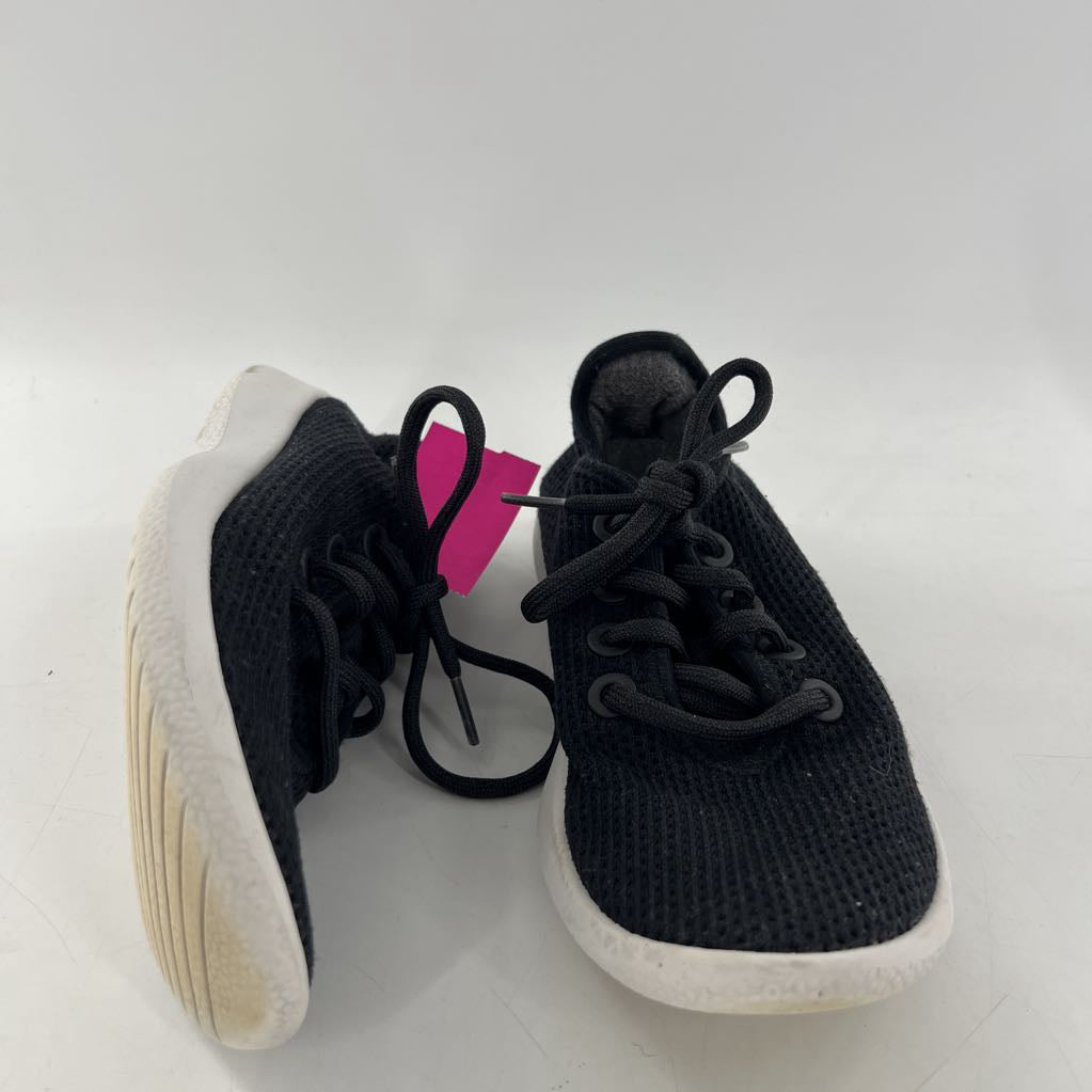 6 knit slip-on sneaker