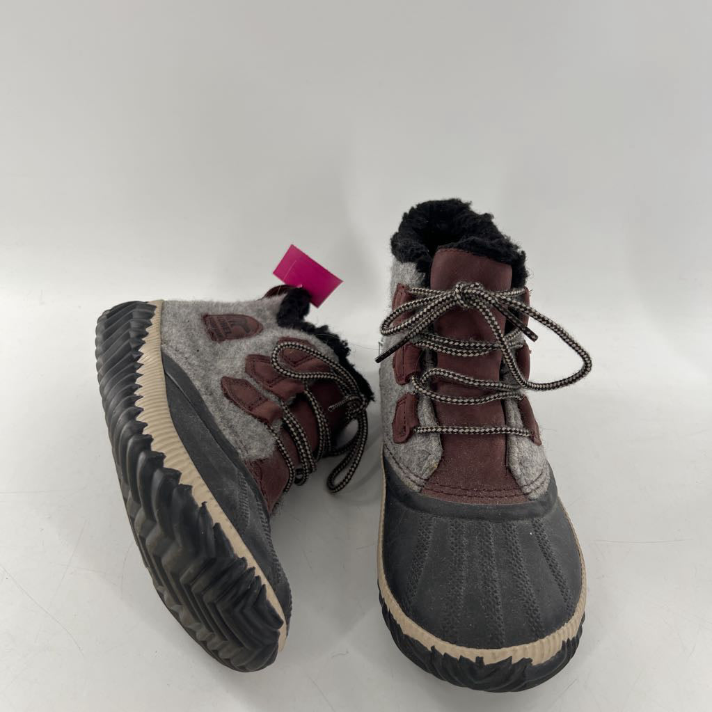 7.5 sherpa lined duck boot