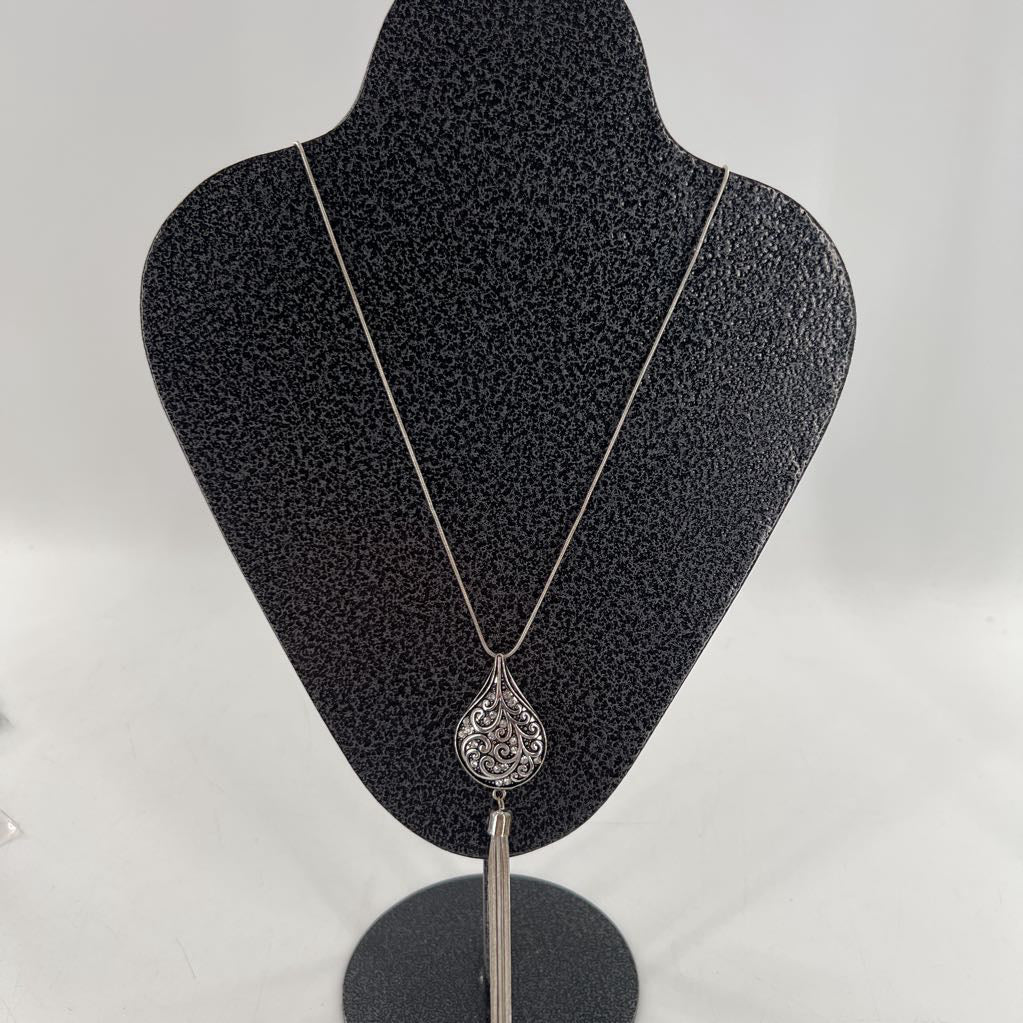 22" silver teardrop medallion pendant necklace