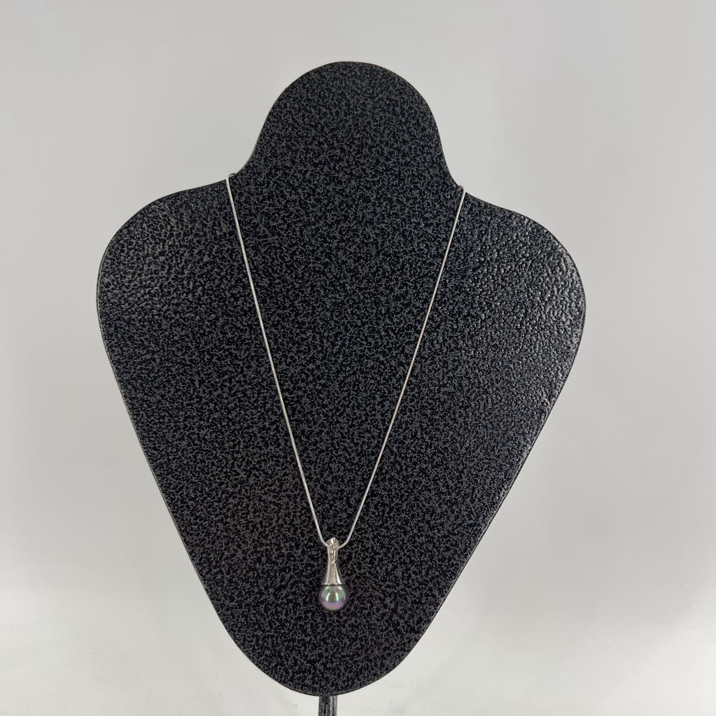 10" silver pearl drop necklace