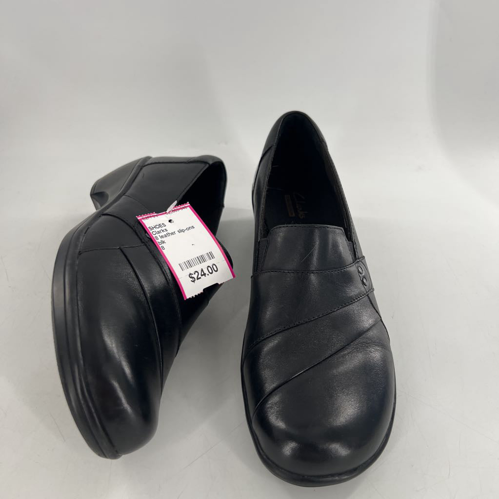 8 leather slip-ons